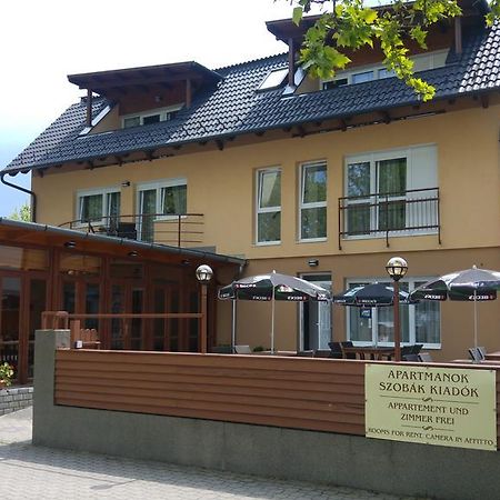 Adam Apartmanhaz Σίοφοκ Εξωτερικό φωτογραφία