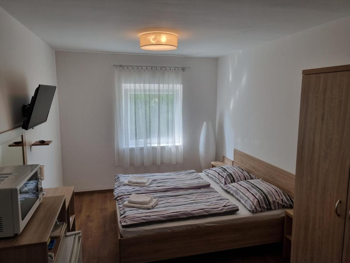 Adam Apartmanhaz Σίοφοκ Εξωτερικό φωτογραφία