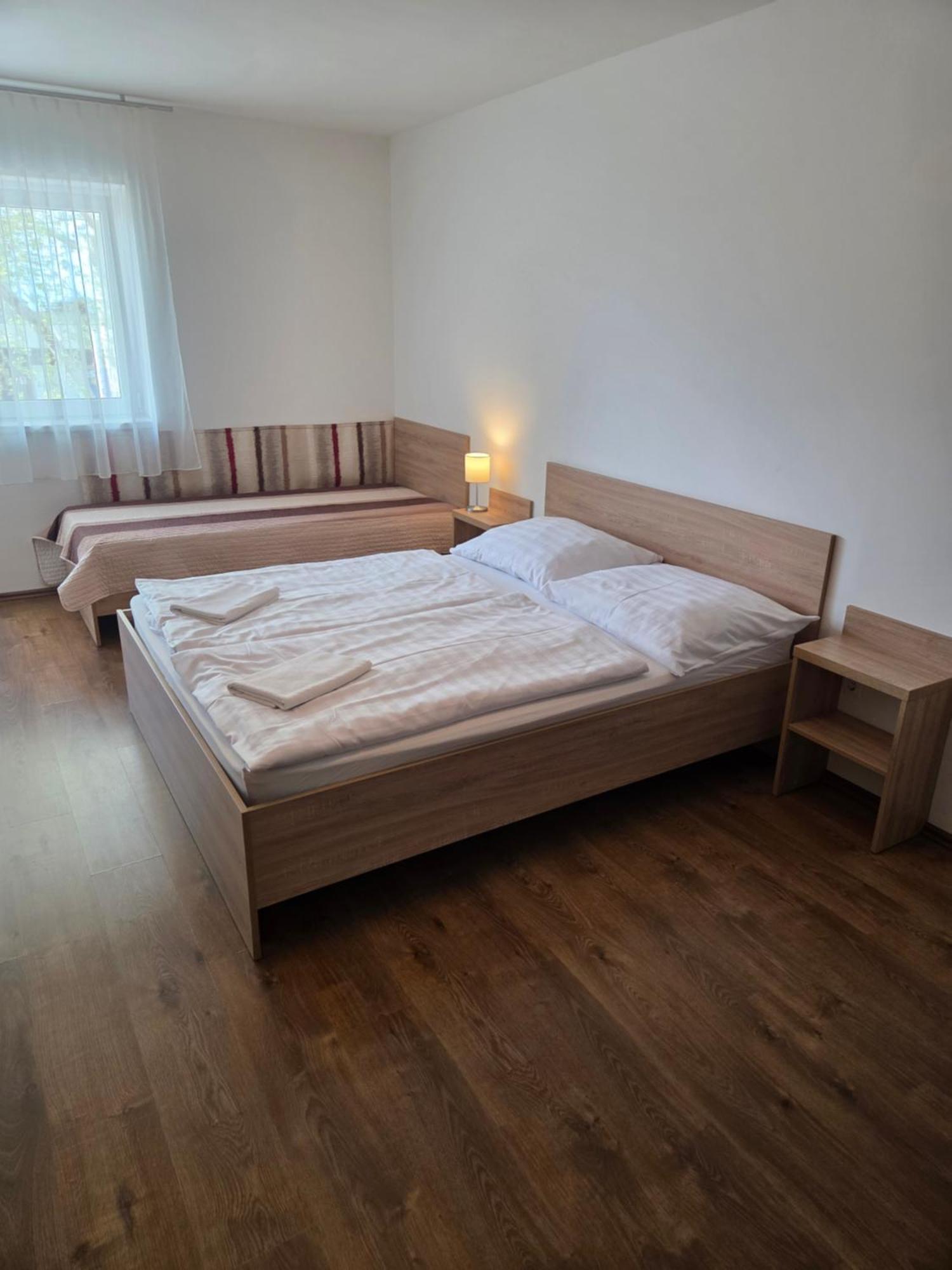 Adam Apartmanhaz Σίοφοκ Εξωτερικό φωτογραφία
